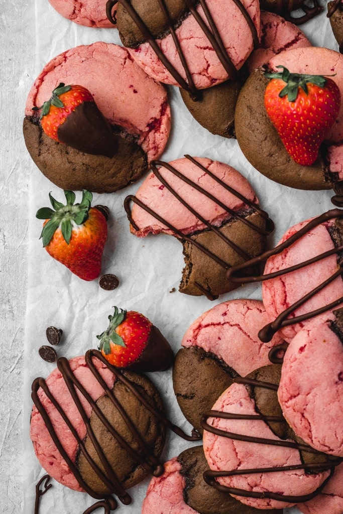 Chocolate covered strawberry cookies